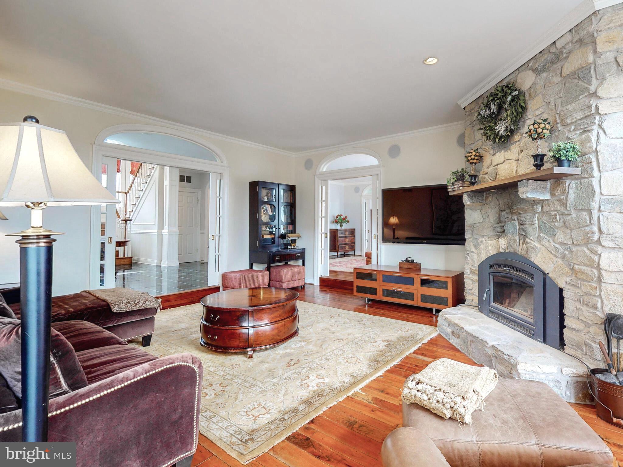 CLOVERLAND FARMS - Residential