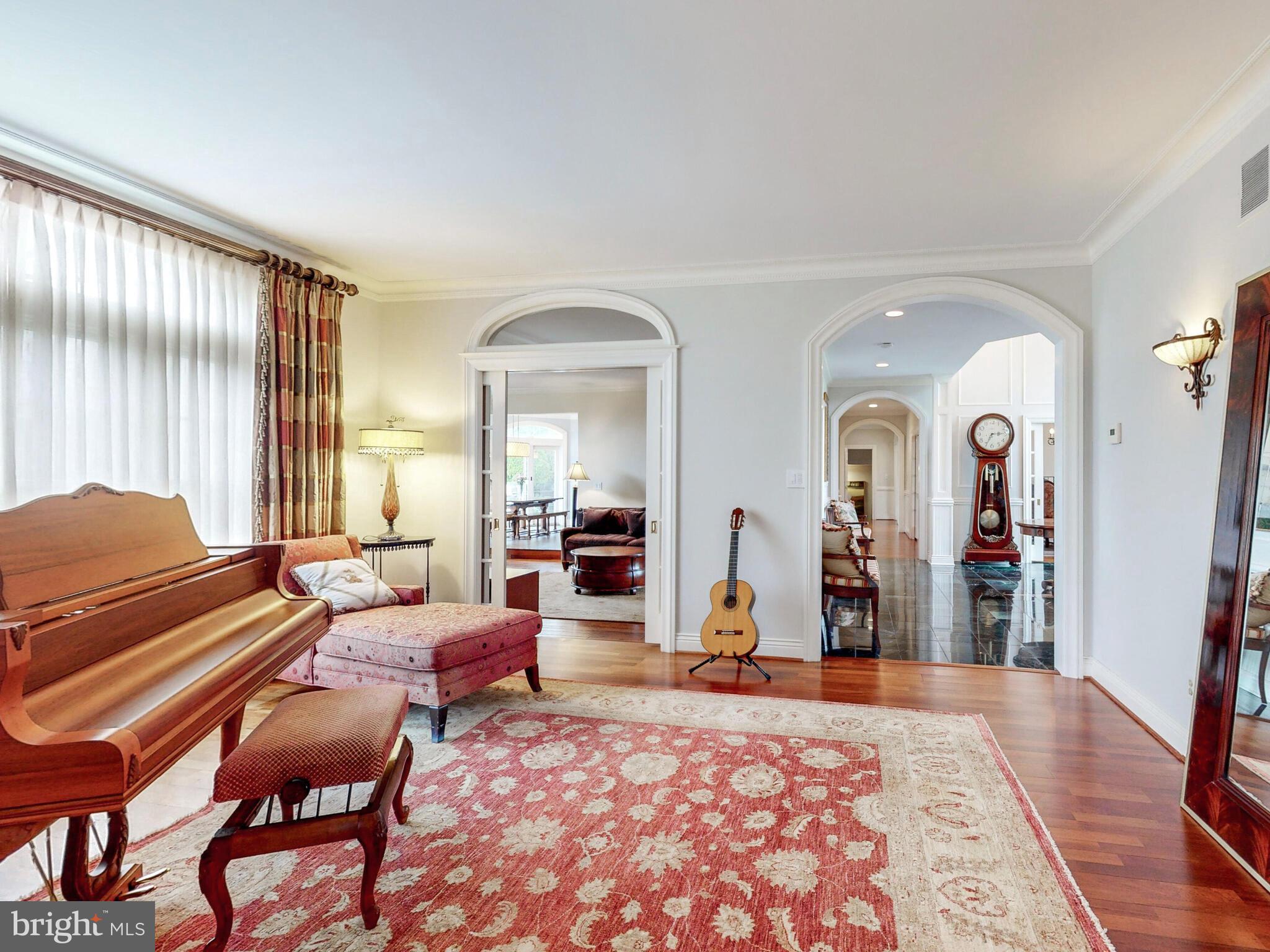 CLOVERLAND FARMS - Residential