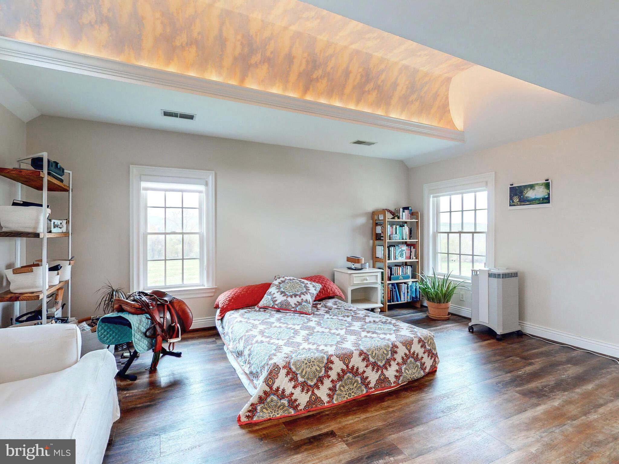 CLOVERLAND FARMS - Residential