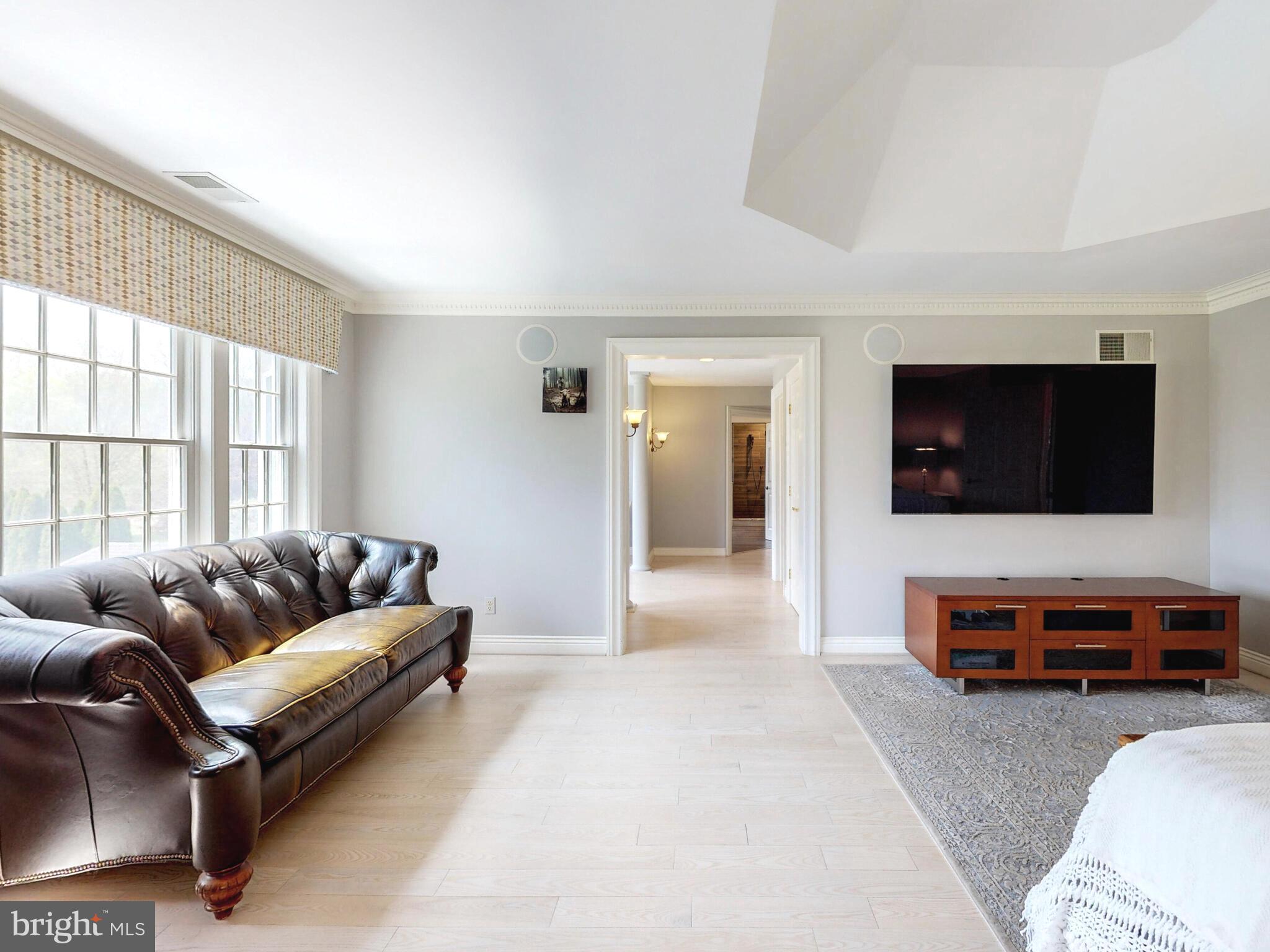 CLOVERLAND FARMS - Residential