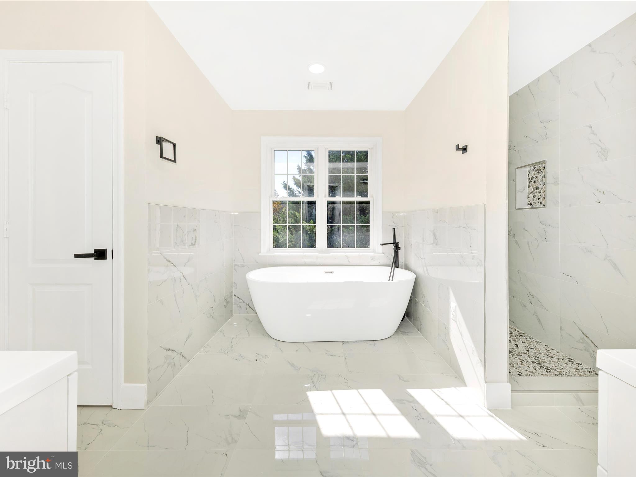 WORMANS MILL - Residential