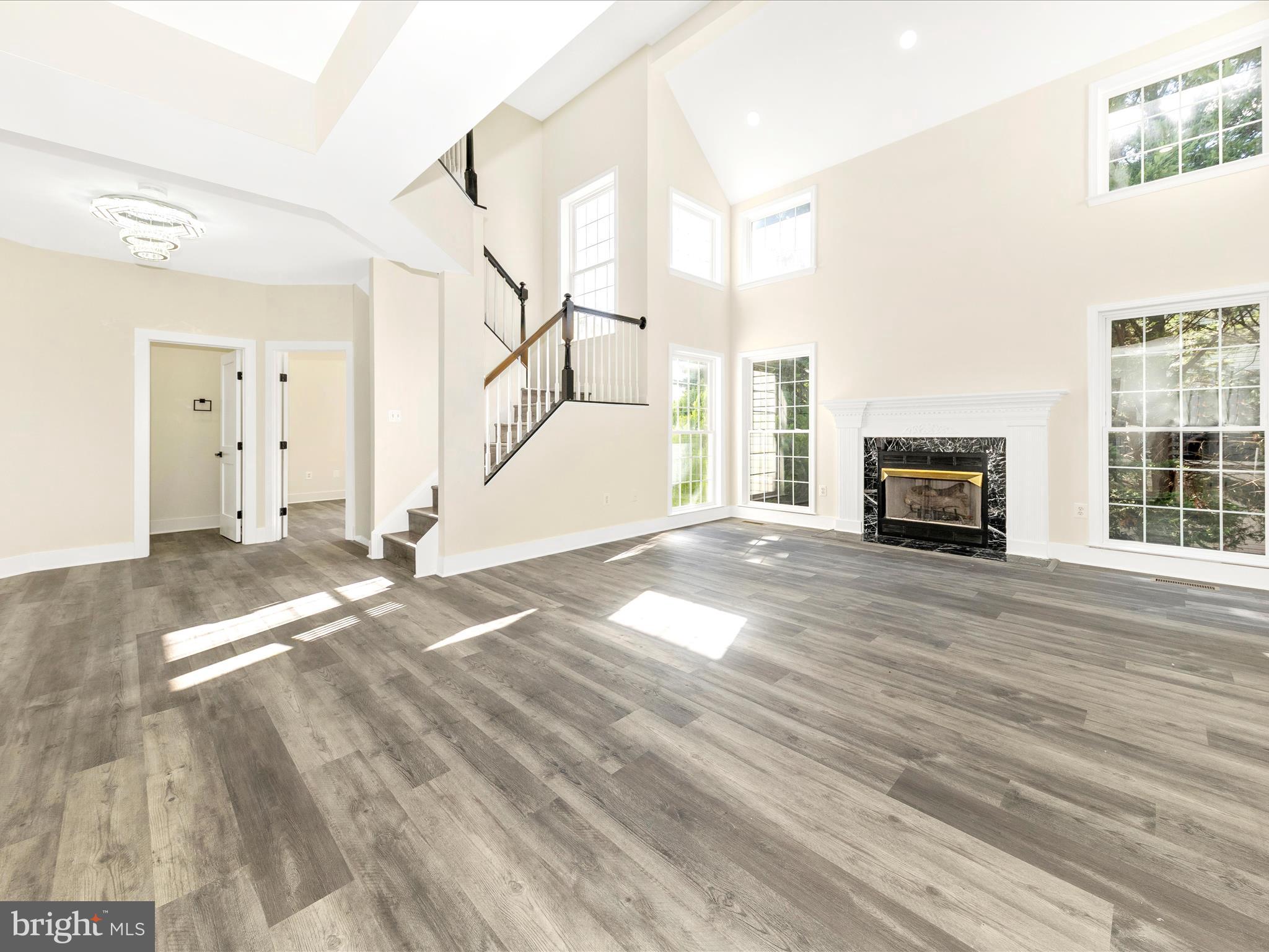 WORMANS MILL - Residential