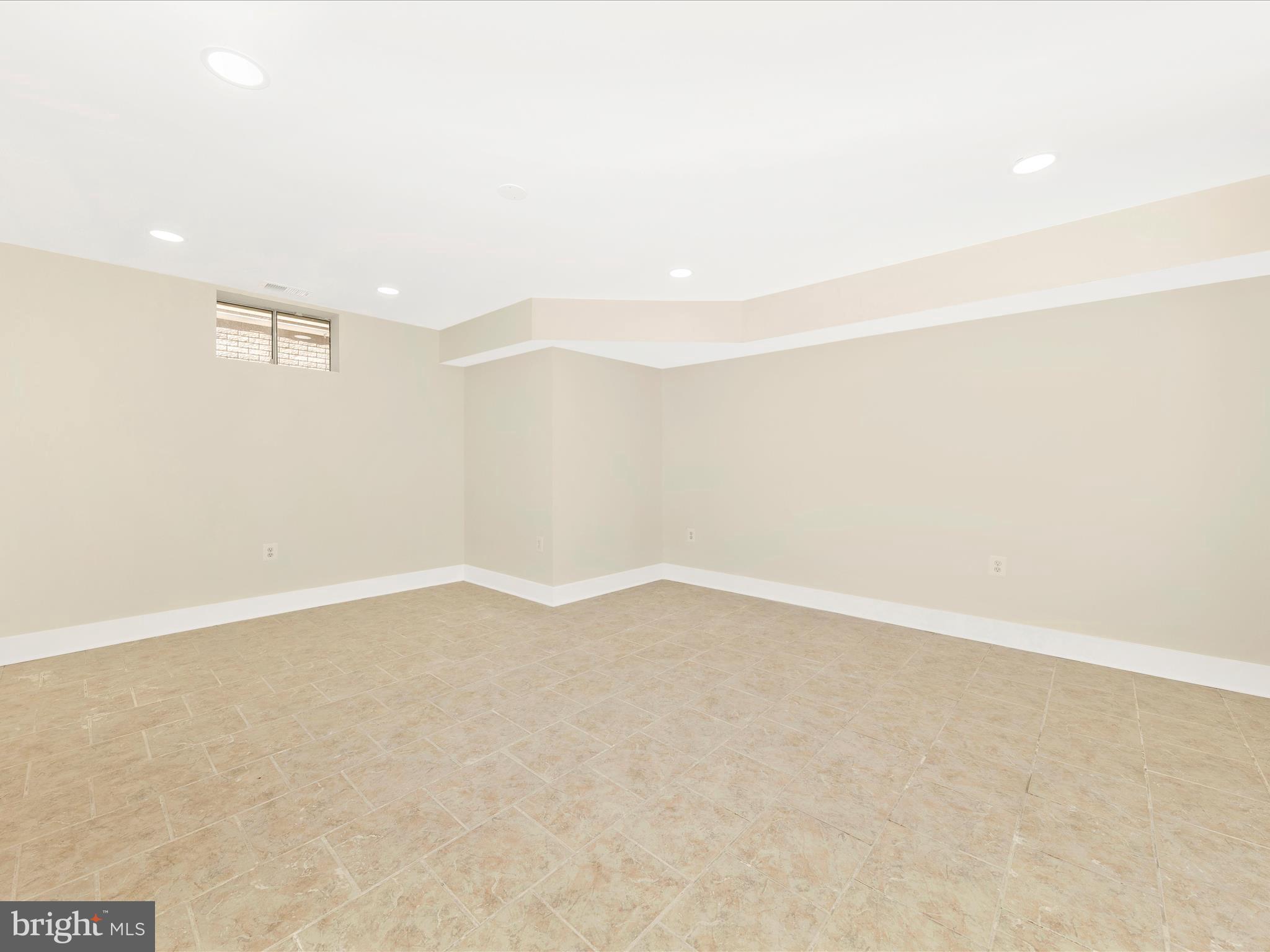 WORMANS MILL - Residential