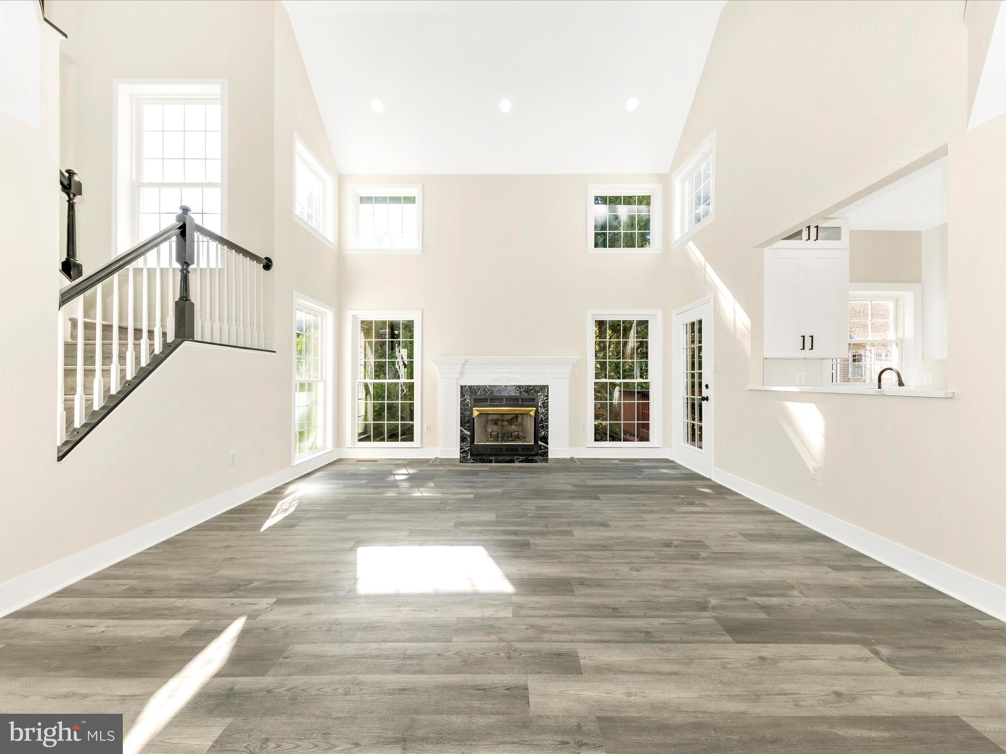 WORMANS MILL - Residential