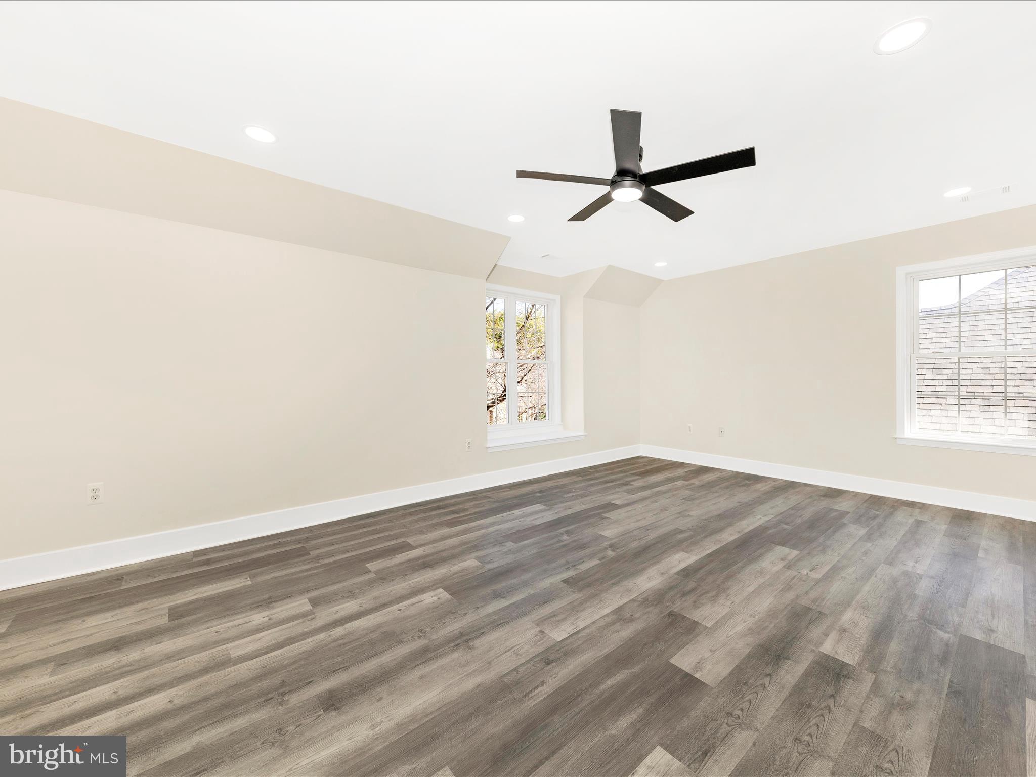 WORMANS MILL - Residential