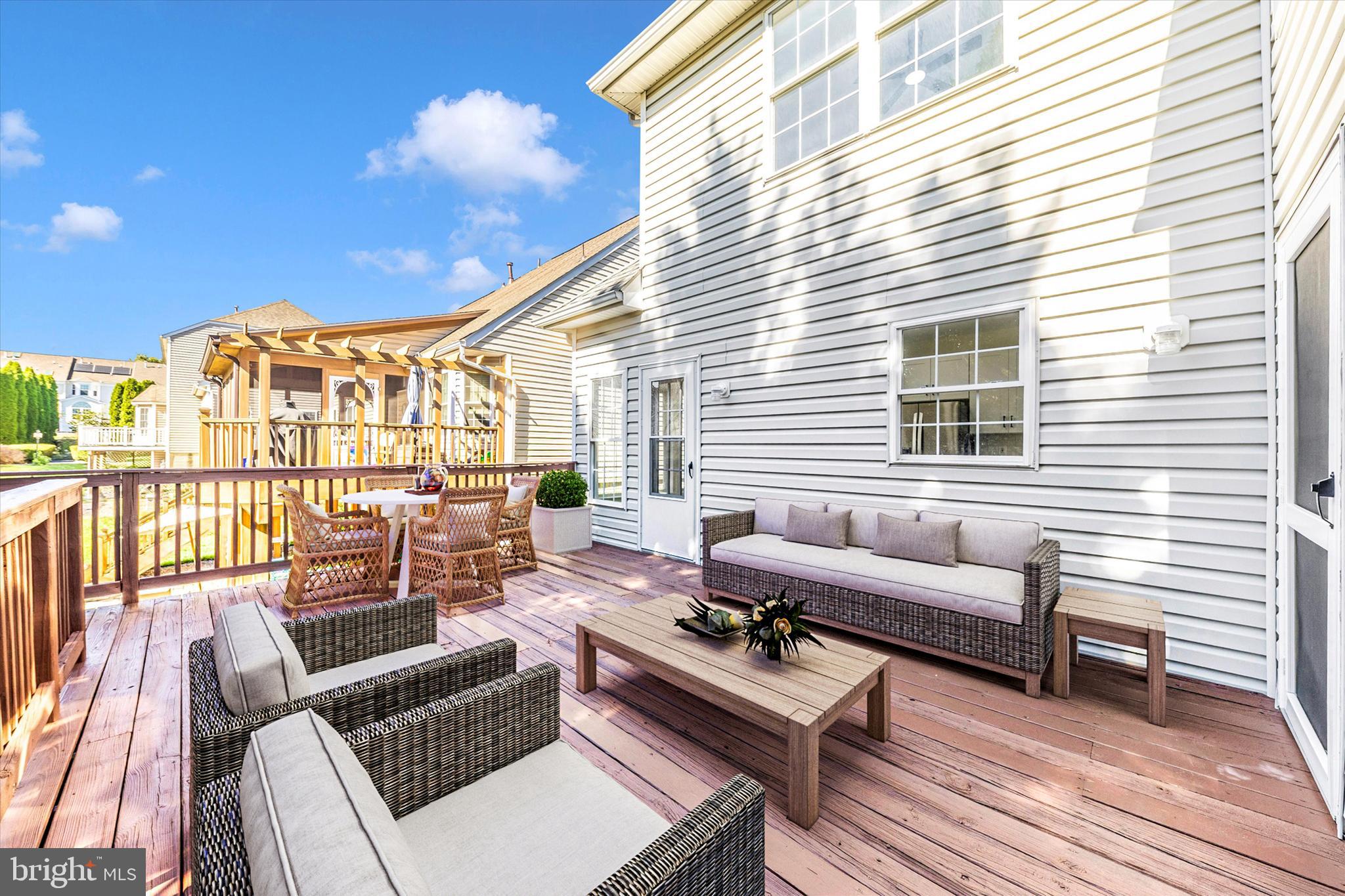 WORMANS MILL - Residential