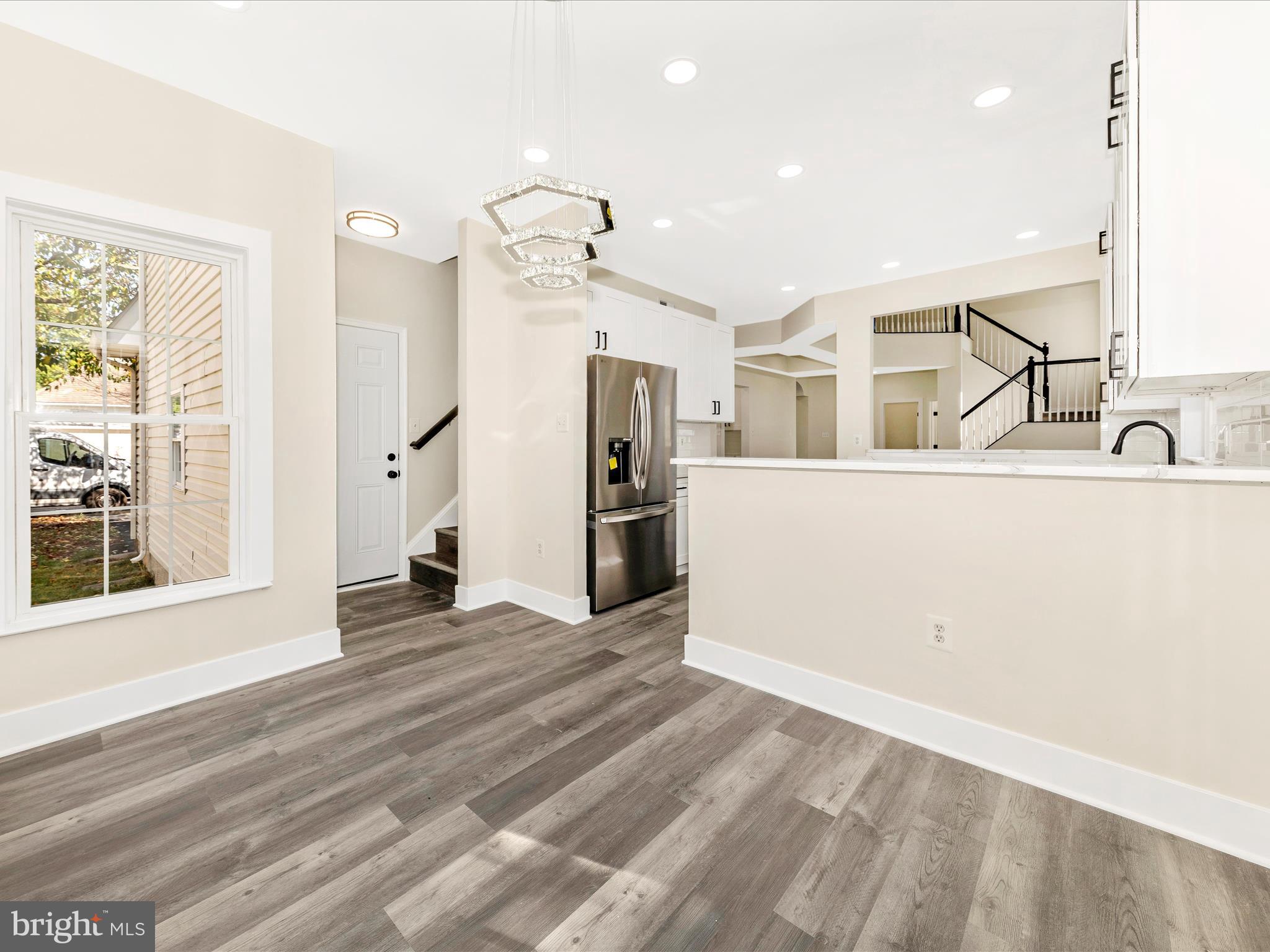 WORMANS MILL - Residential