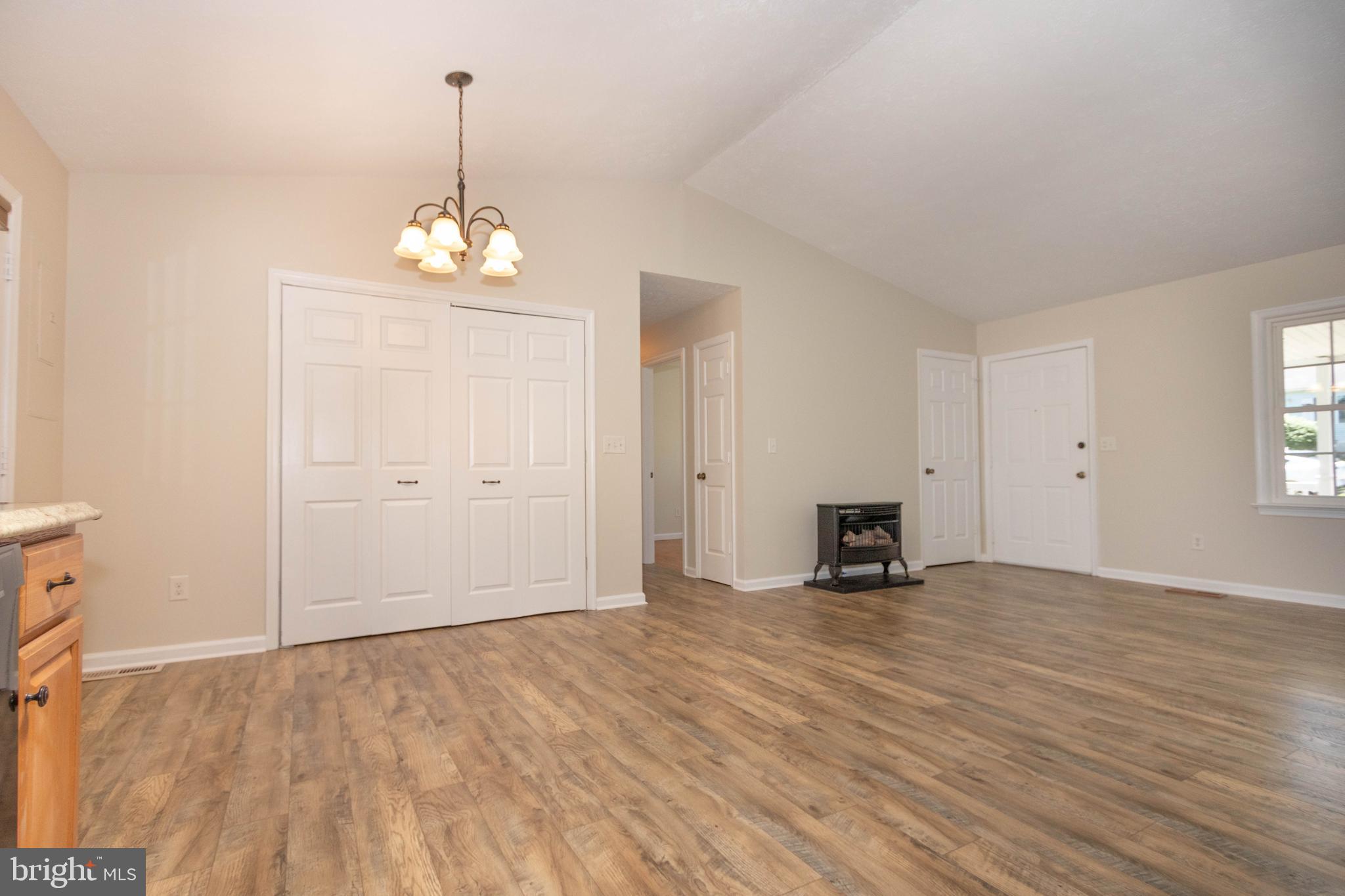 BELLE PARC - Residential Lease