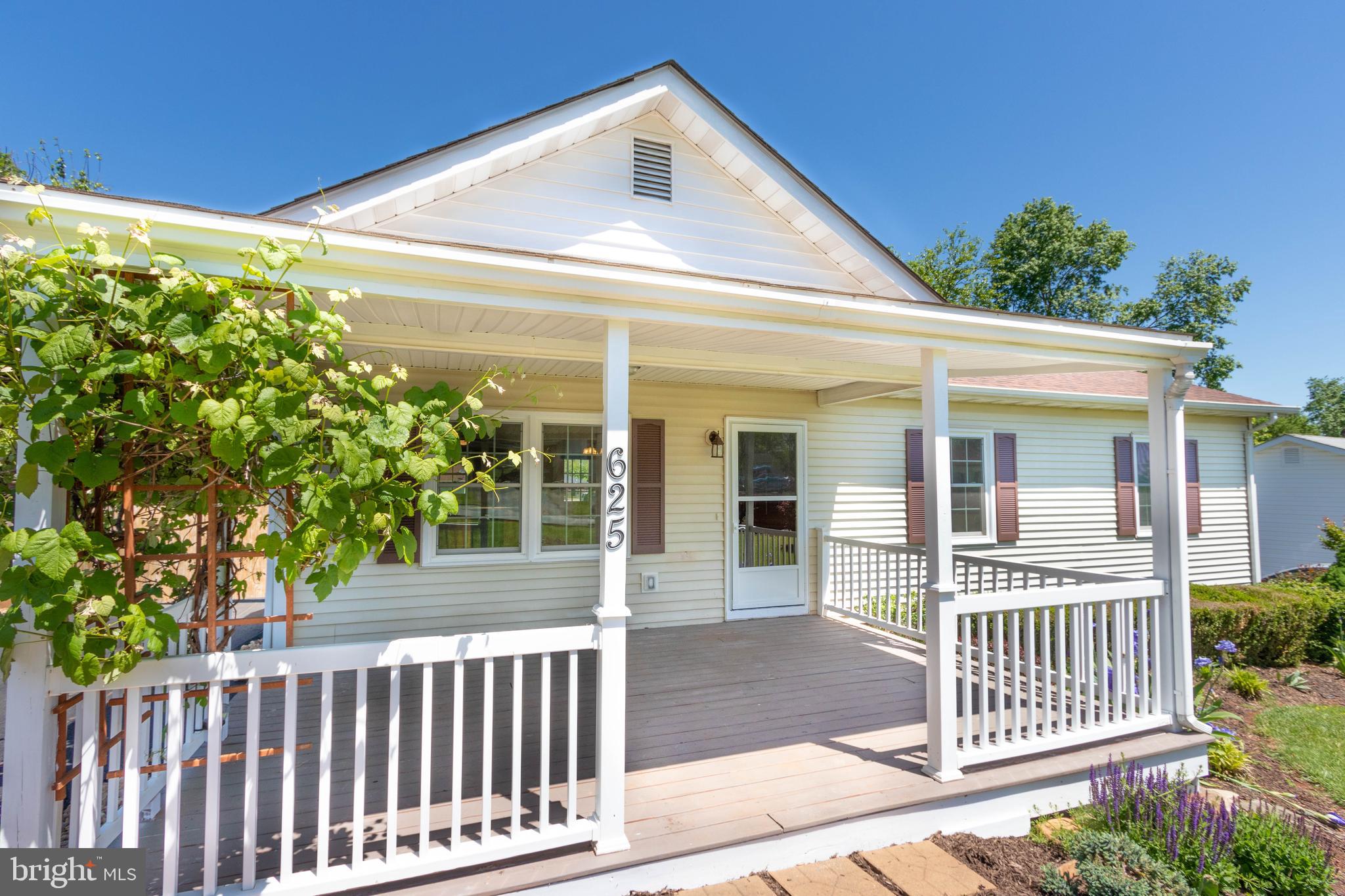 BELLE PARC - Residential Lease