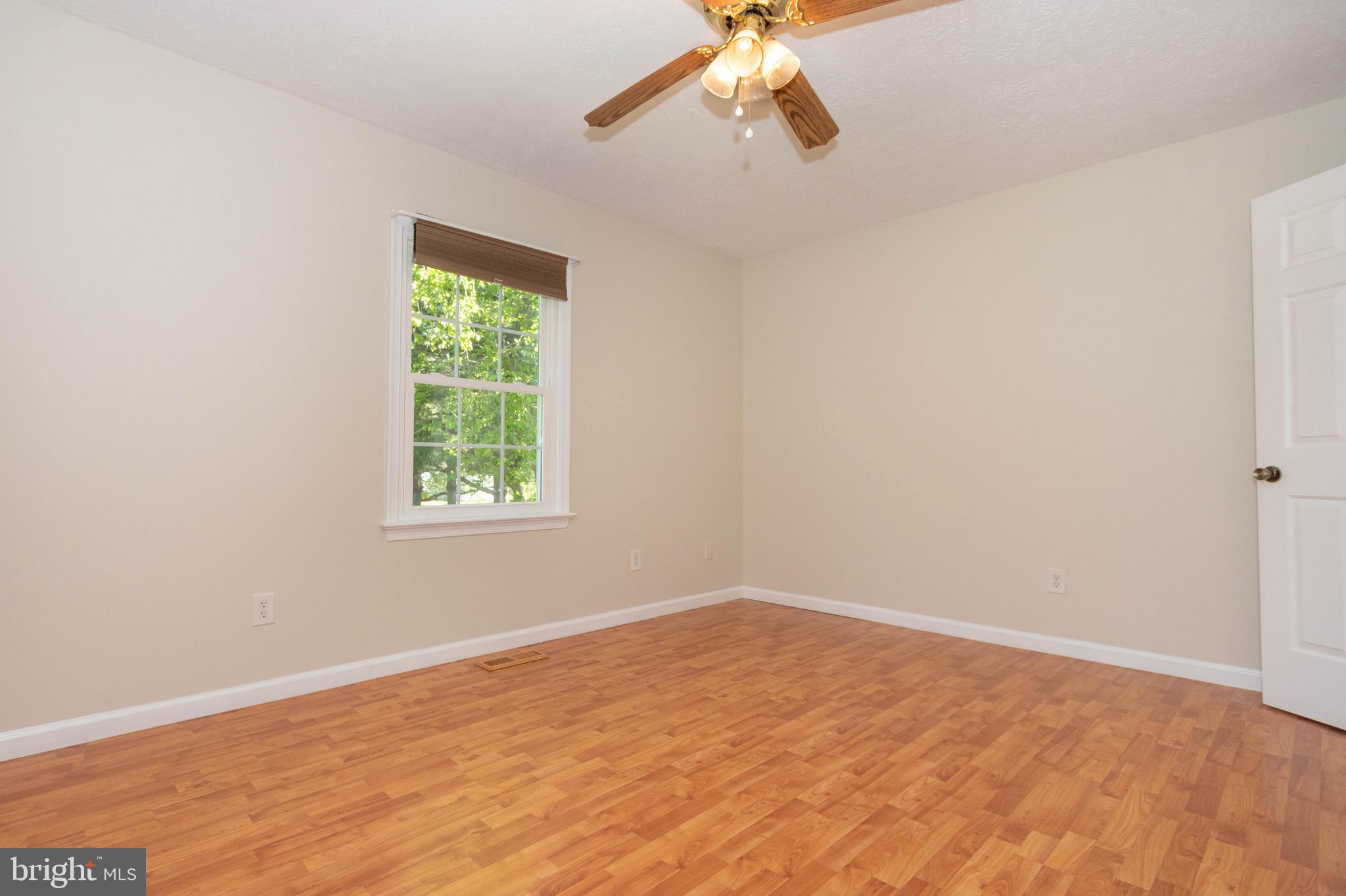 BELLE PARC - Residential Lease