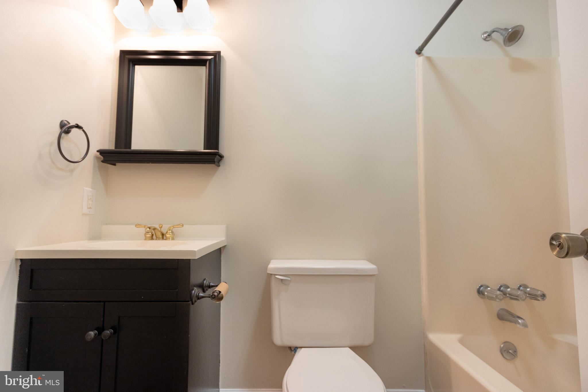 BELLE PARC - Residential Lease