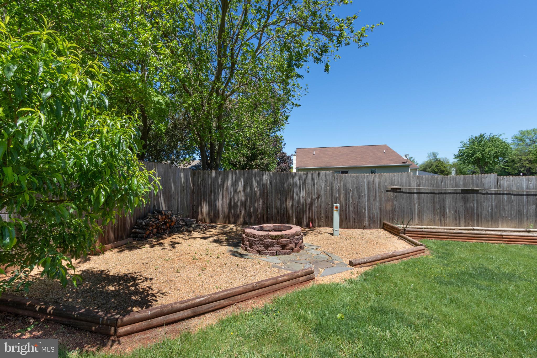 BELLE PARC - Residential Lease