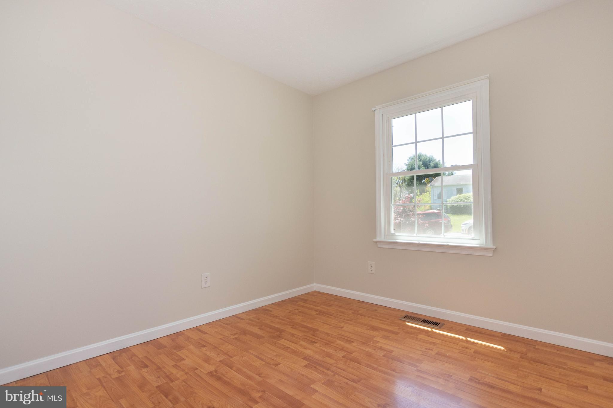 BELLE PARC - Residential Lease