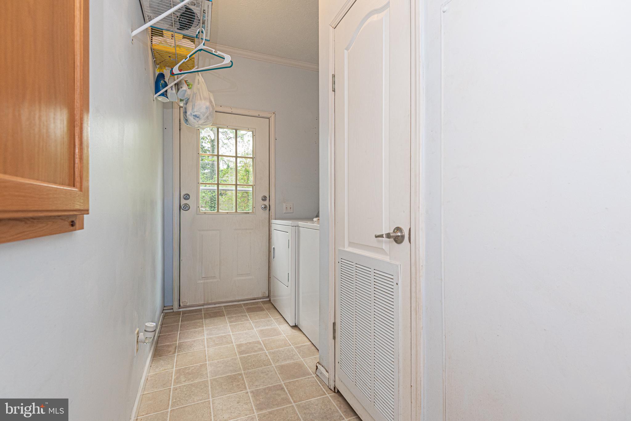 DEER RUN ACRES - Residential