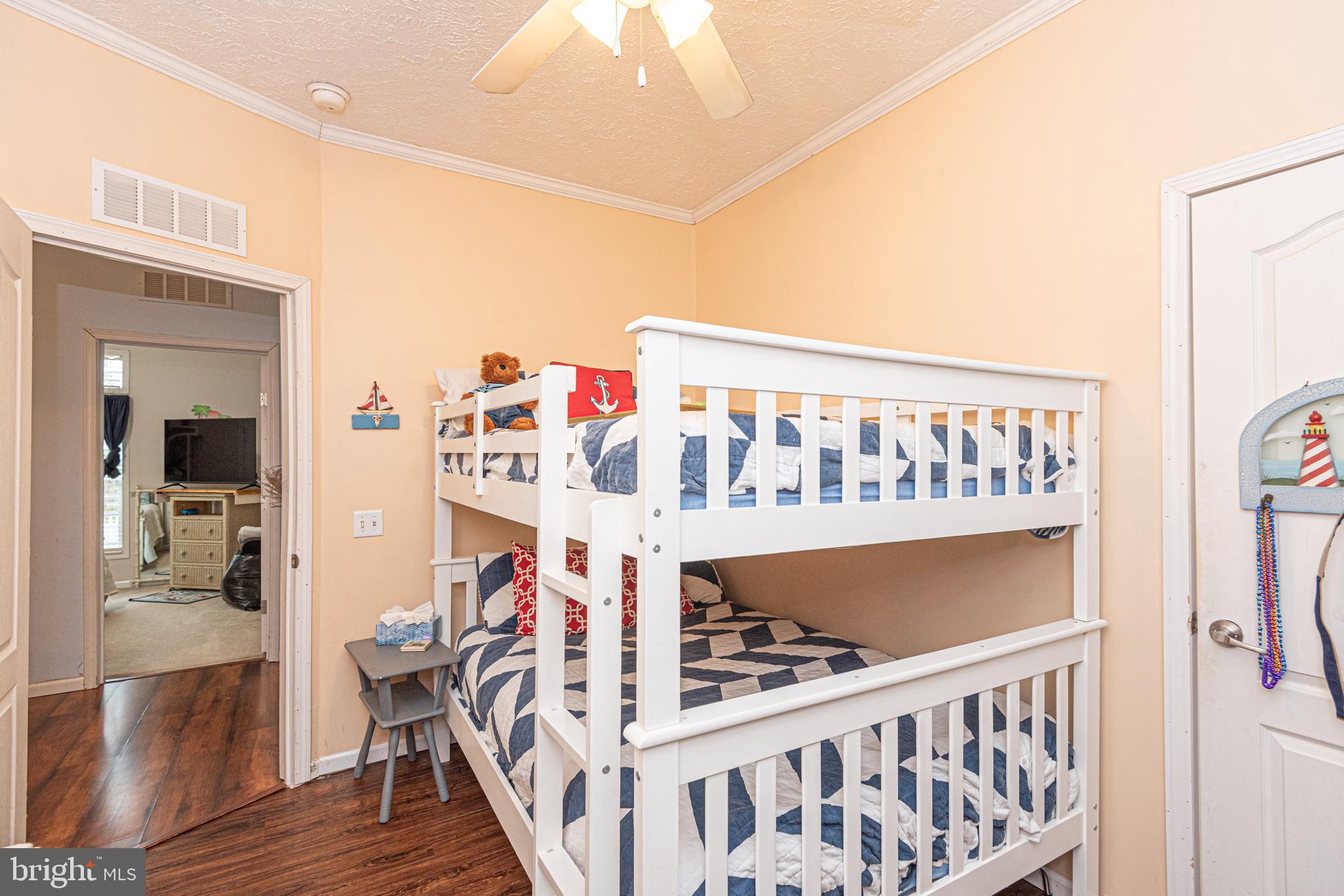 DEER RUN ACRES - Residential