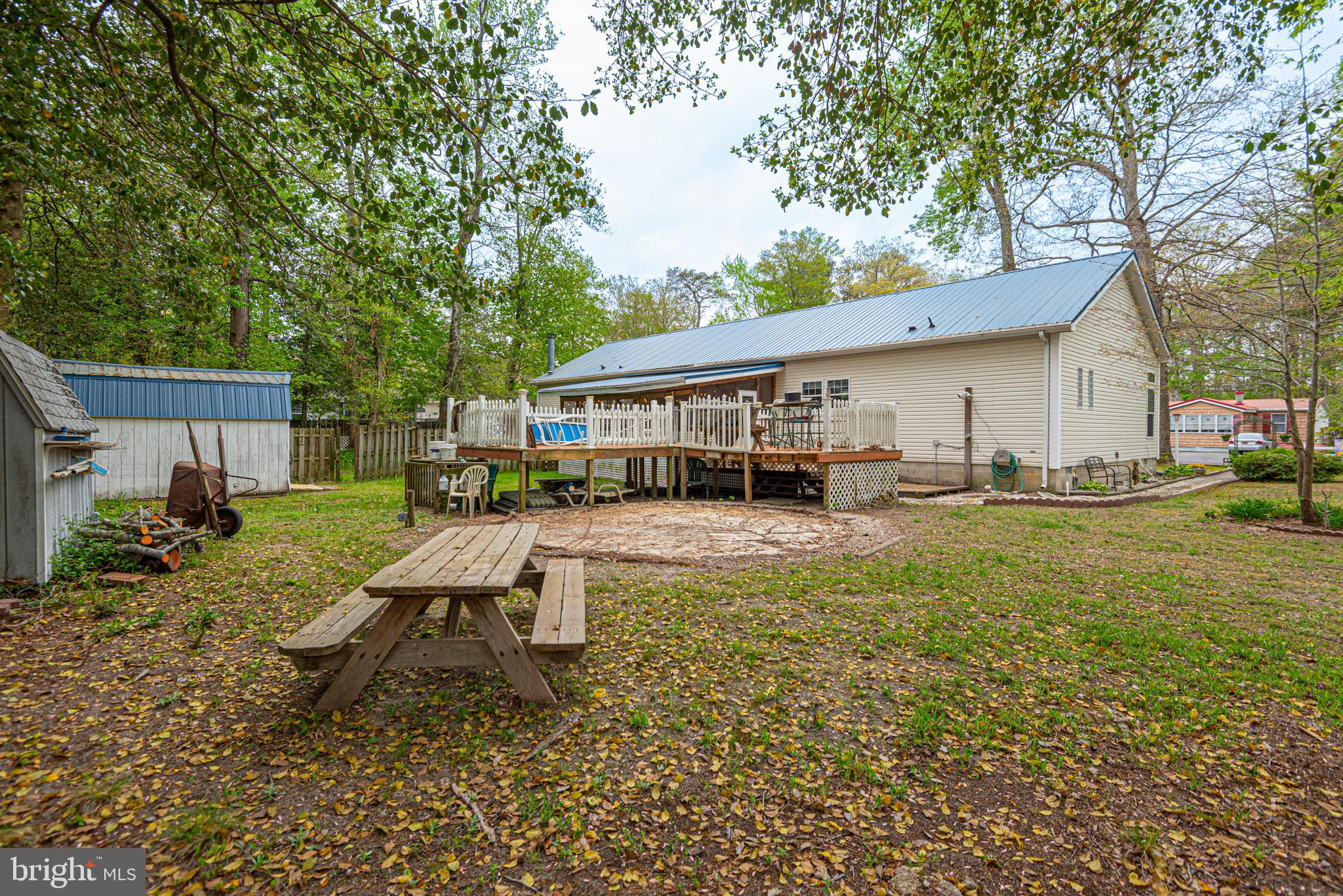 DEER RUN ACRES - Residential