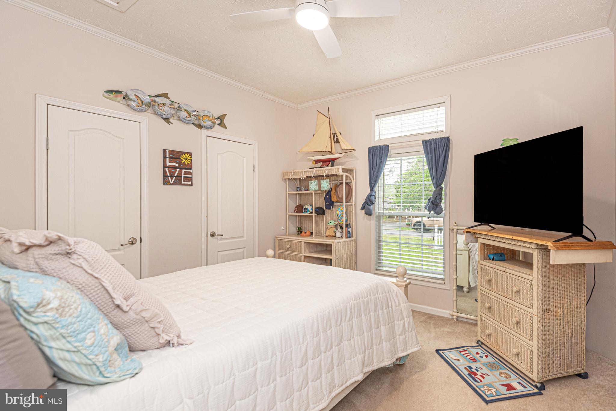 DEER RUN ACRES - Residential