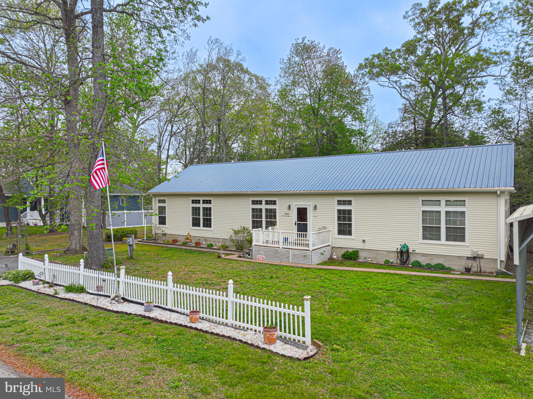 DEER RUN ACRES - Residential