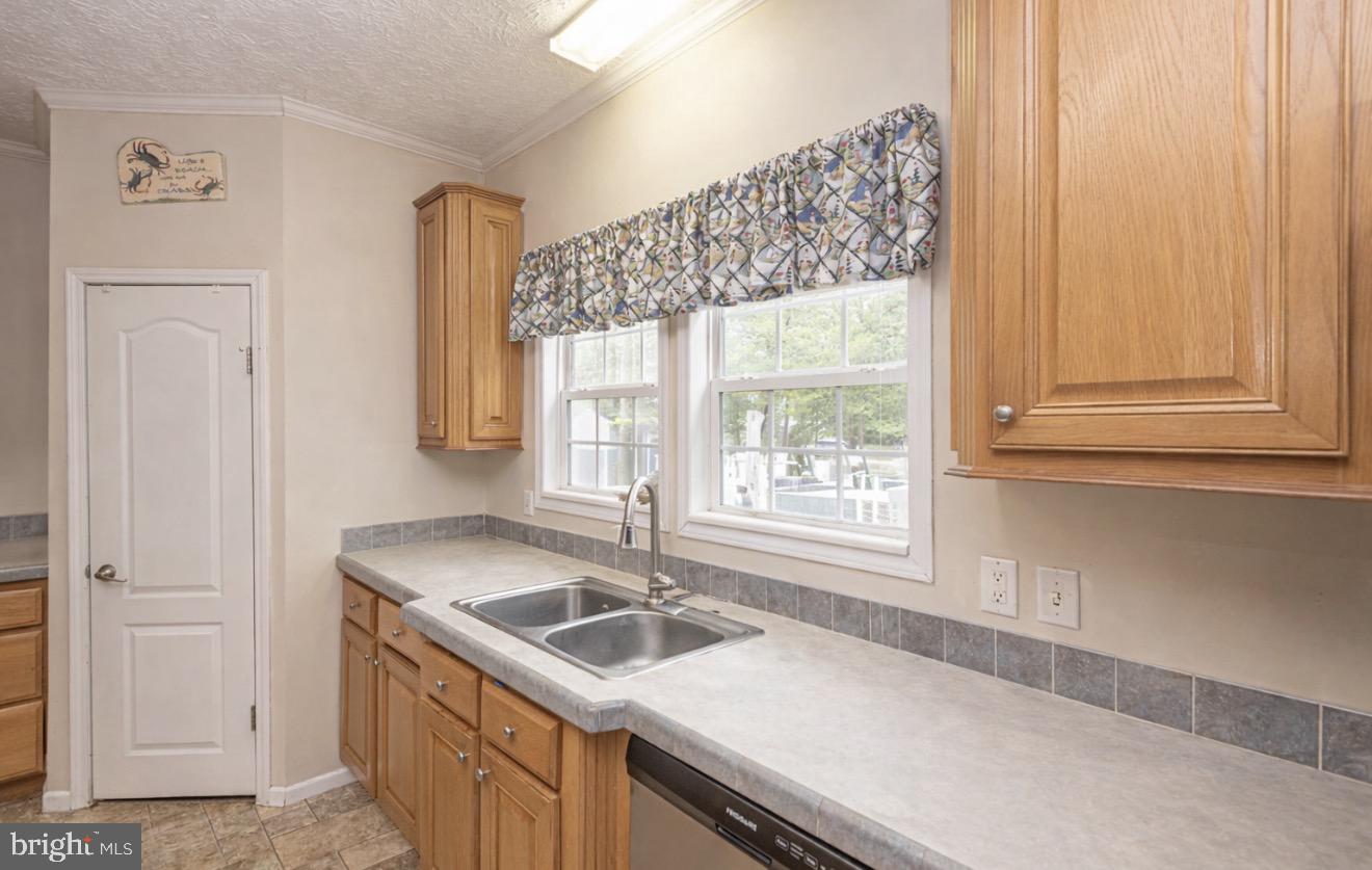 DEER RUN ACRES - Residential