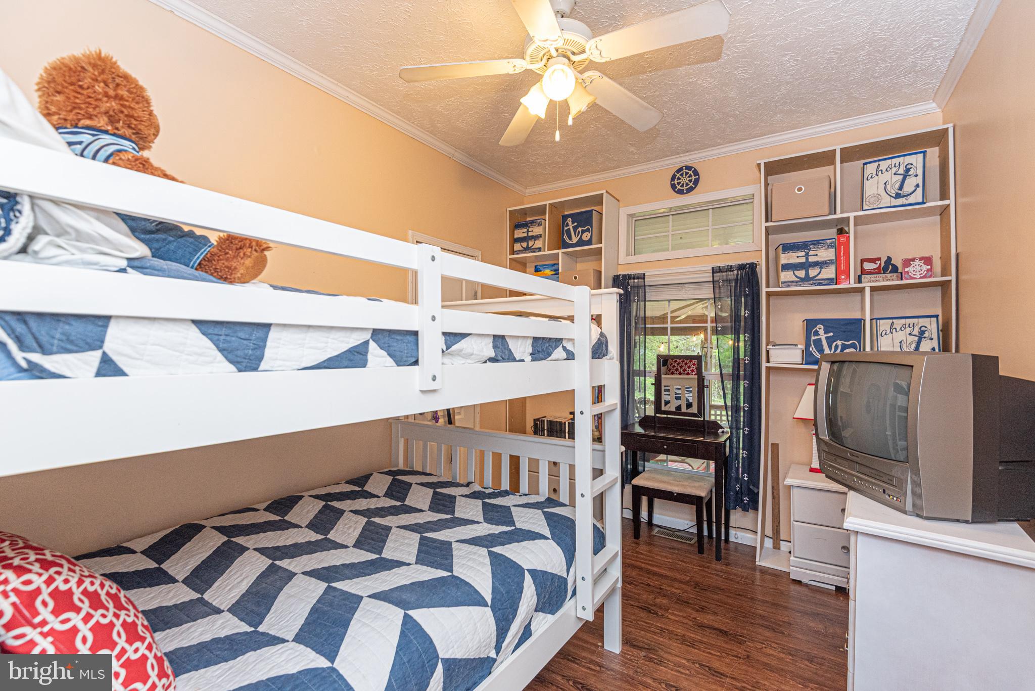 DEER RUN ACRES - Residential