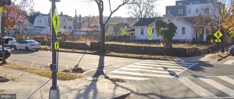 2101 Q STREET SE WASHINGTON DC 20020