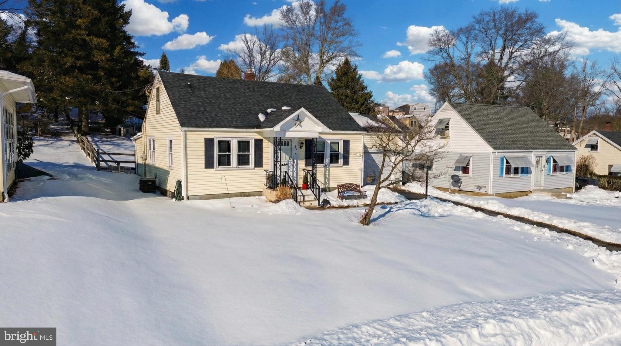 PALMER HEIGHTS - Residential