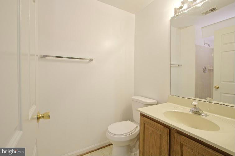 OLD BRIDGE ESTATES - Residential Lease