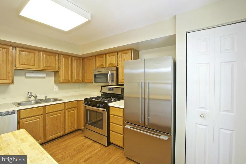 OLD BRIDGE ESTATES - Residential Lease