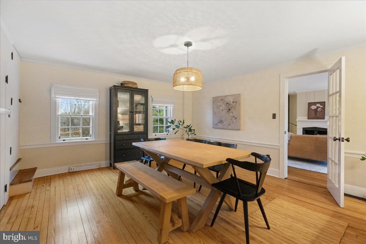 4273 QUAKERBRIDGE ROAD