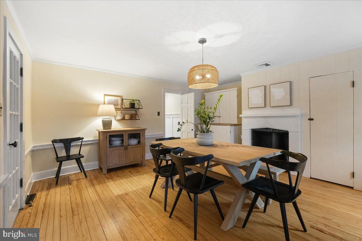 4273 QUAKERBRIDGE ROAD