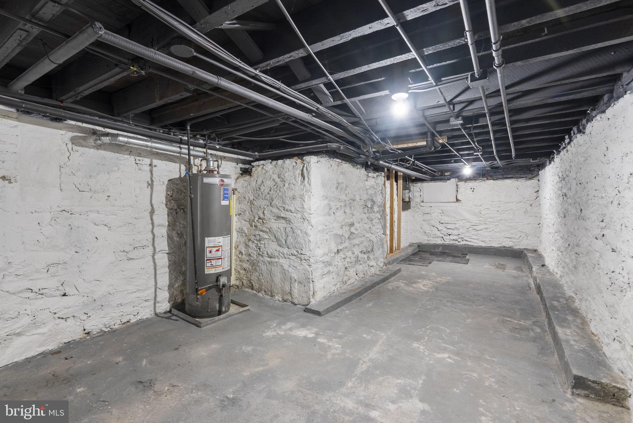 HAMPDEN HISTORIC DISTRICT - Residential