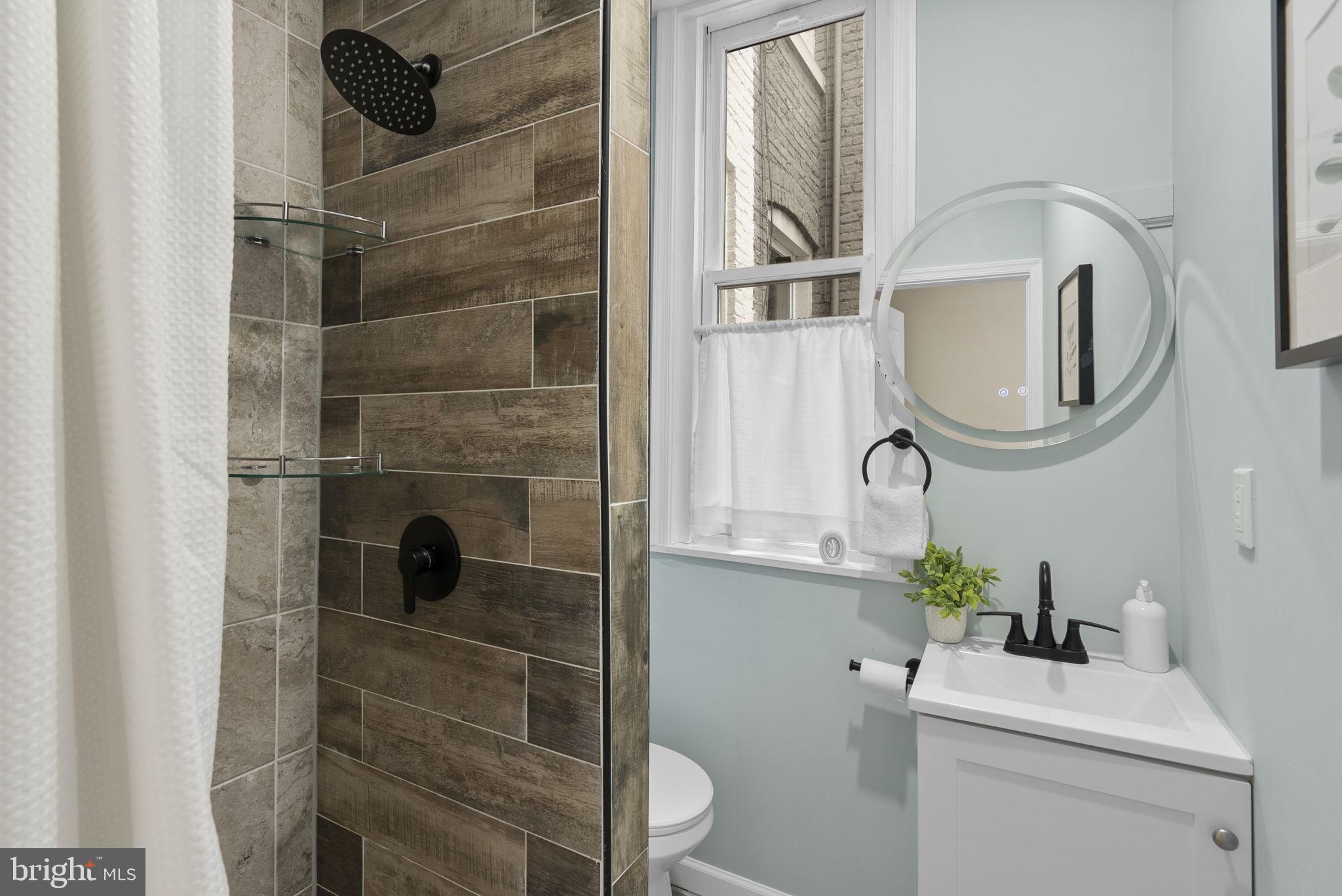 HAMPDEN HISTORIC DISTRICT - Residential