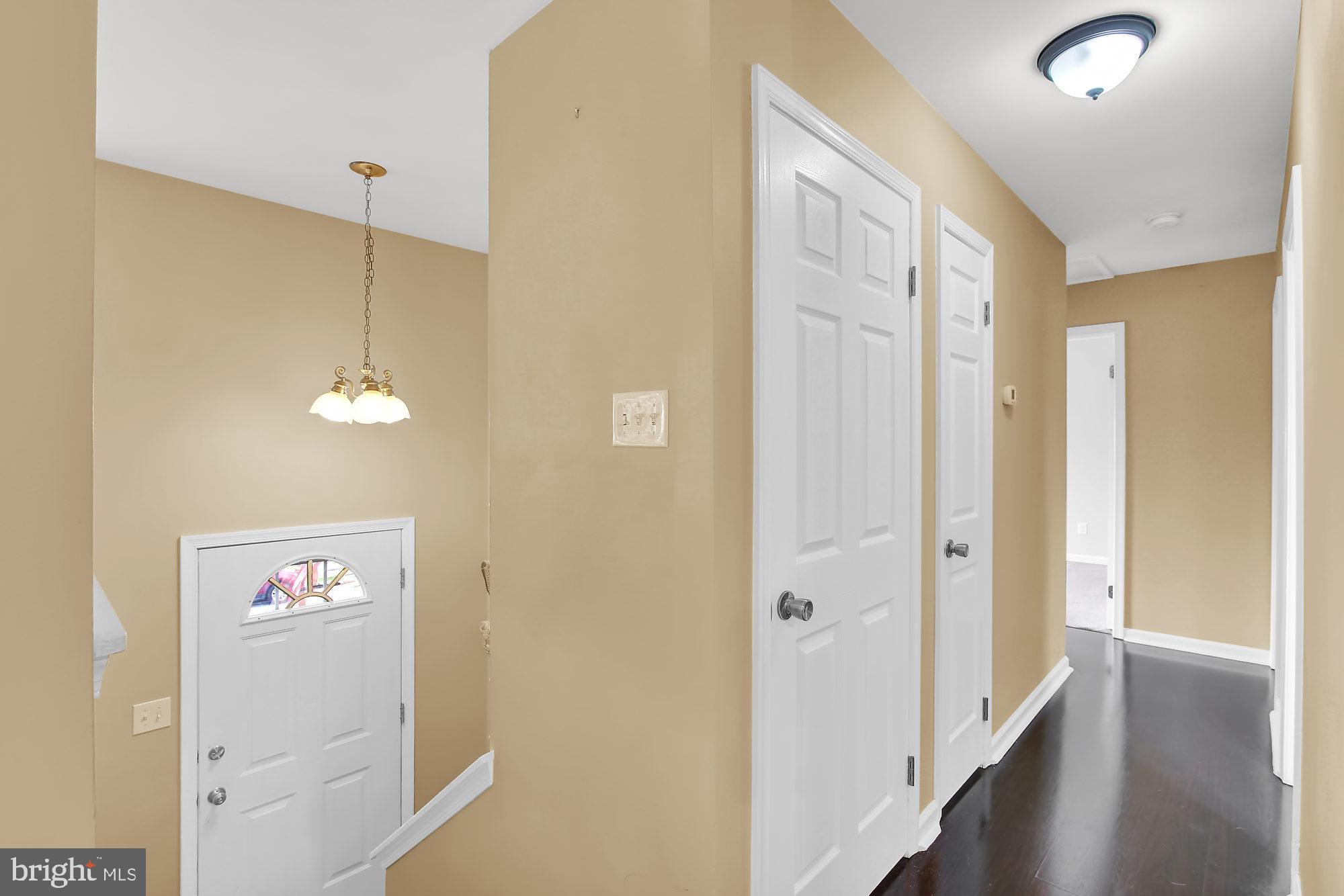 GRAY MOUNT - Residential