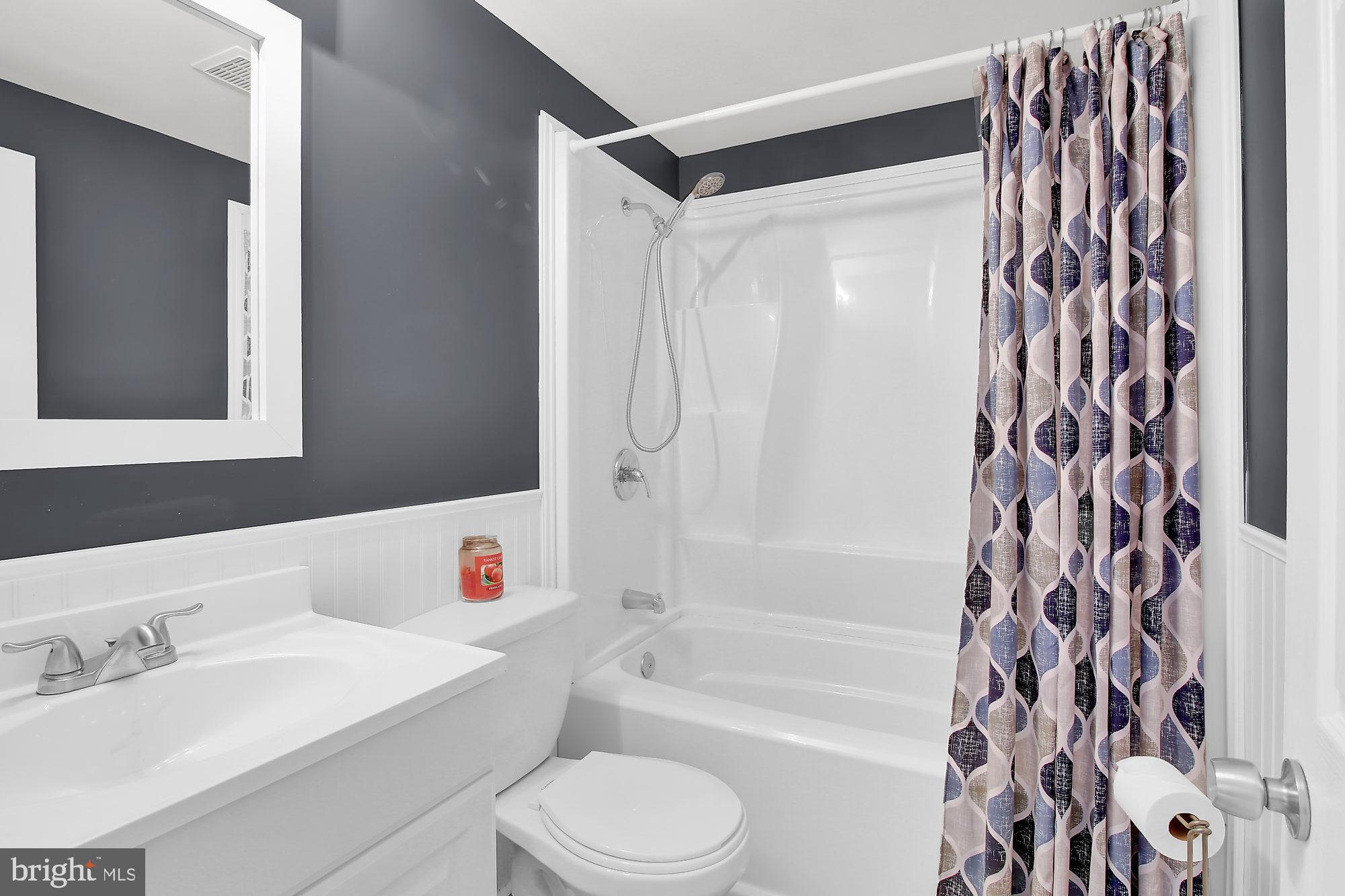 GRAY MOUNT - Residential