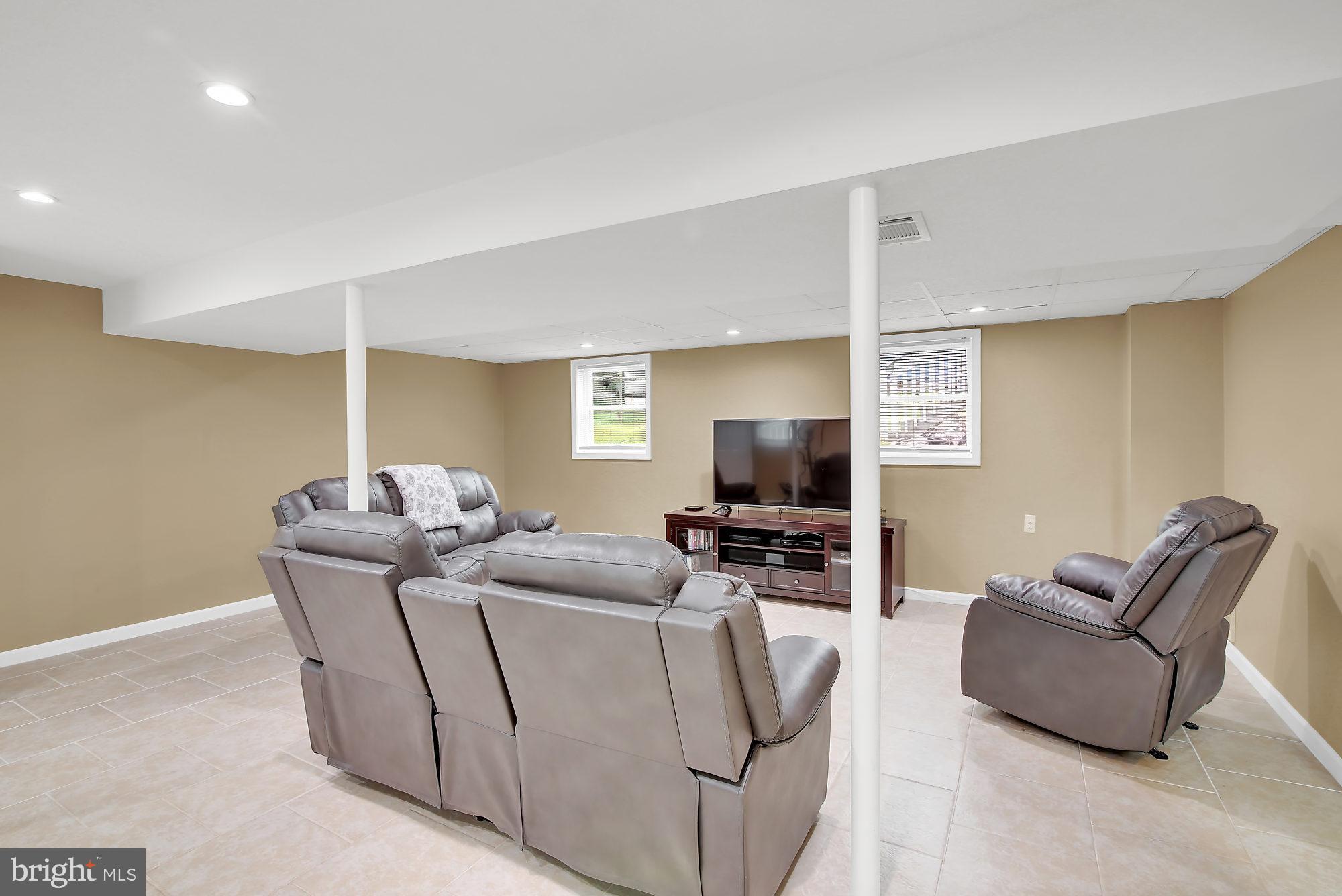 GRAY MOUNT - Residential