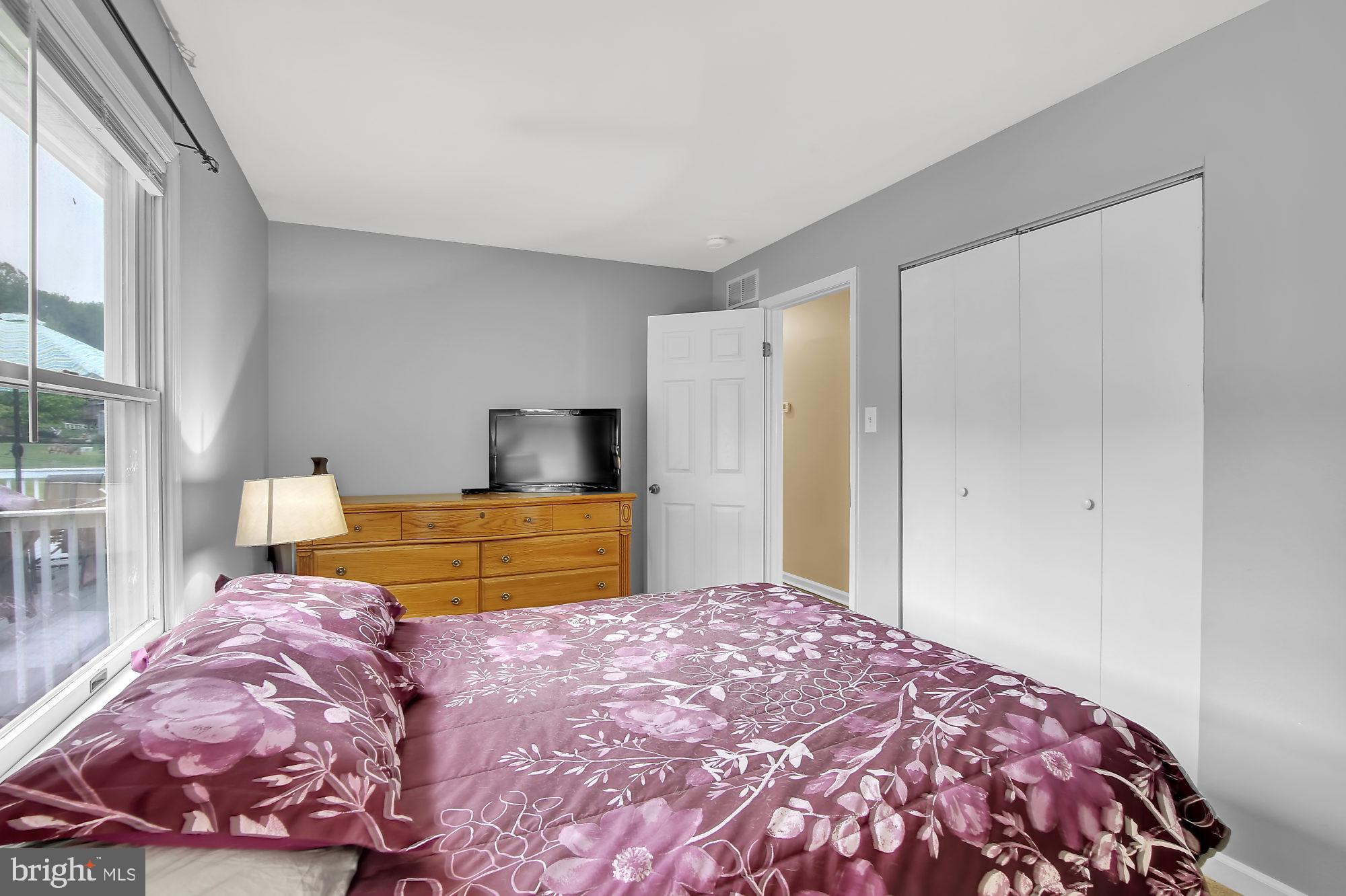 GRAY MOUNT - Residential