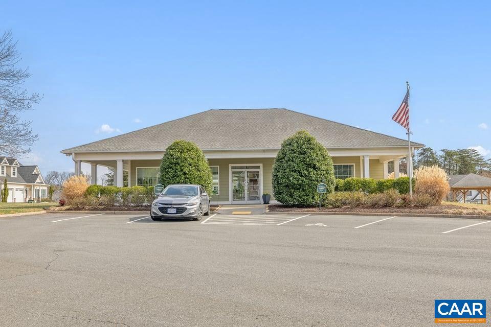 THE VILLAGES AT NAHOR - Residential