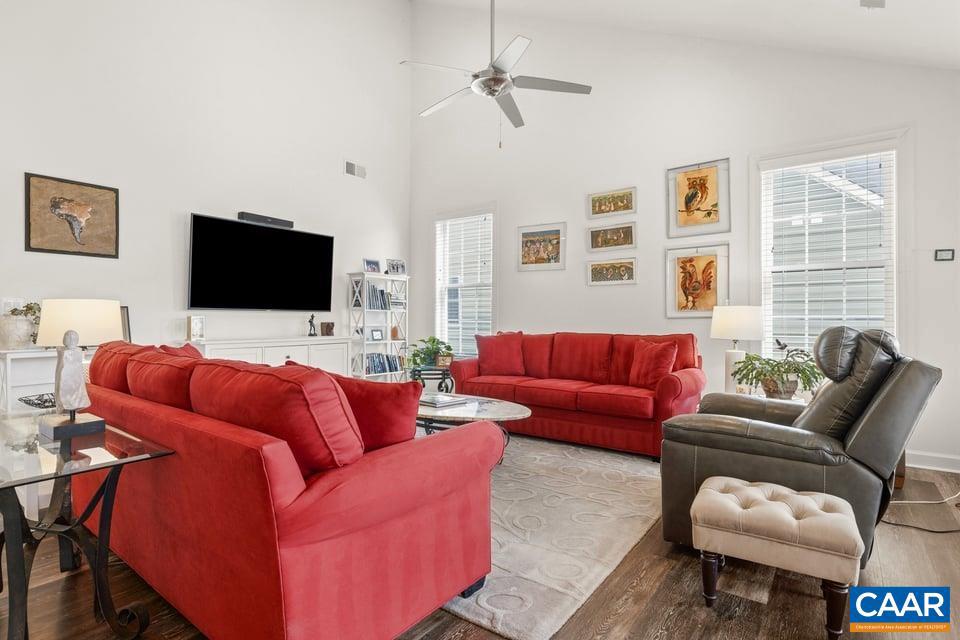 THE VILLAGES AT NAHOR - Residential