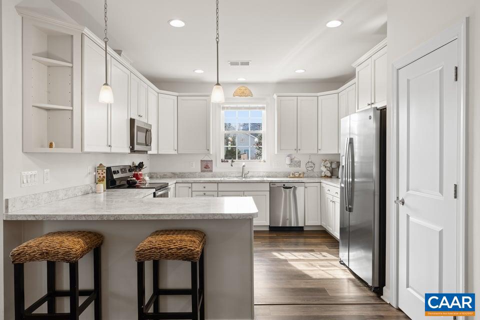 THE VILLAGES AT NAHOR - Residential