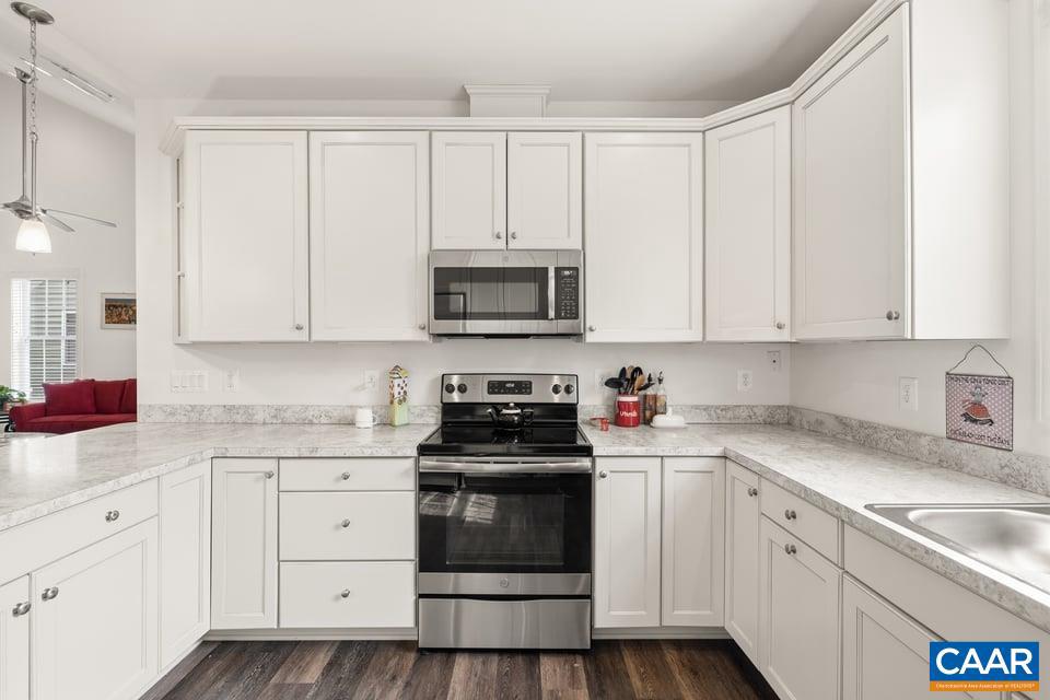 THE VILLAGES AT NAHOR - Residential