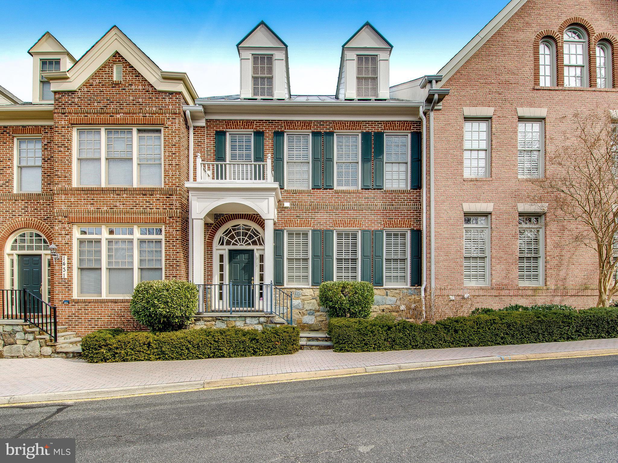 EVANS FARM - Residential