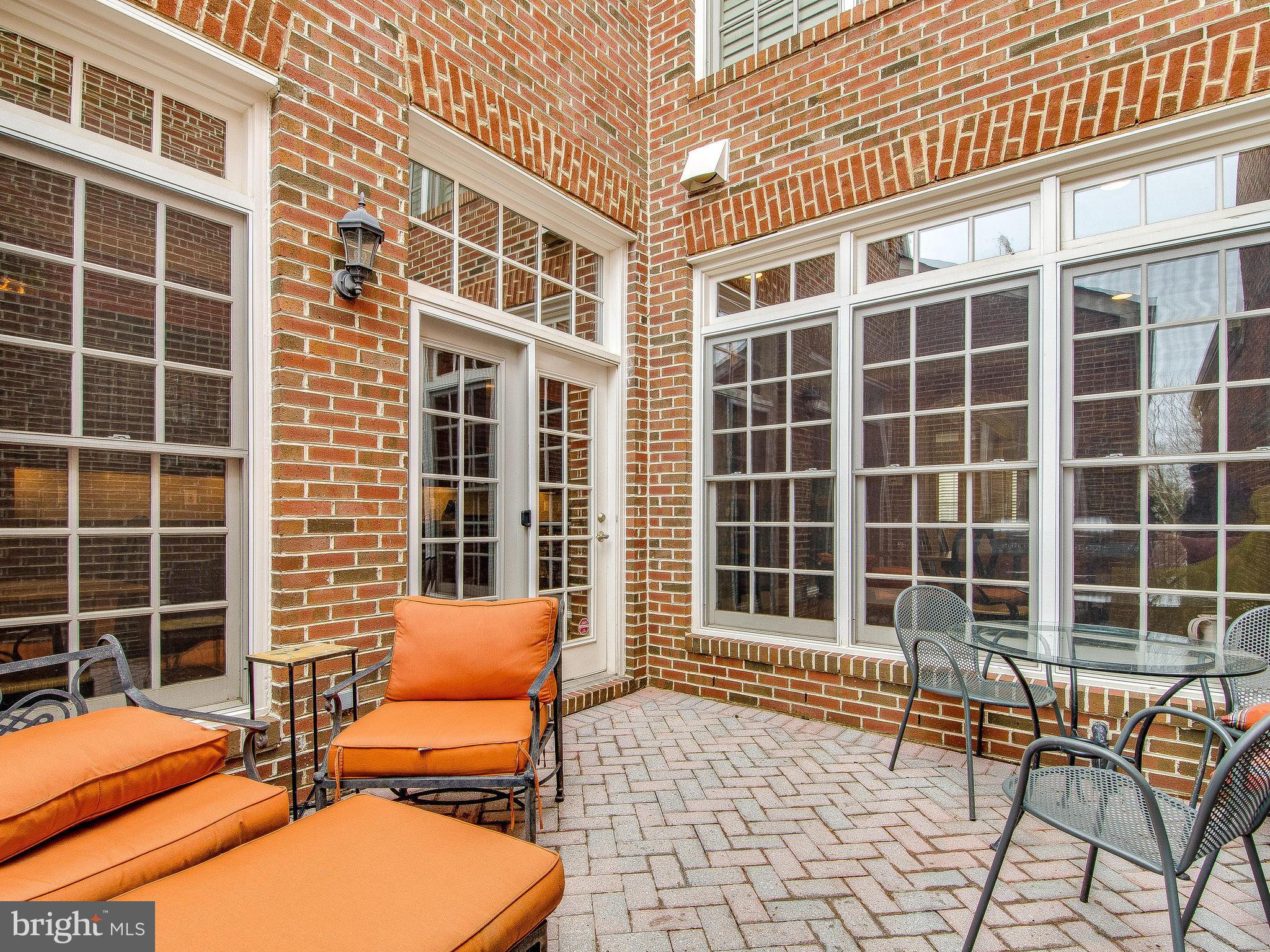 EVANS FARM - Residential