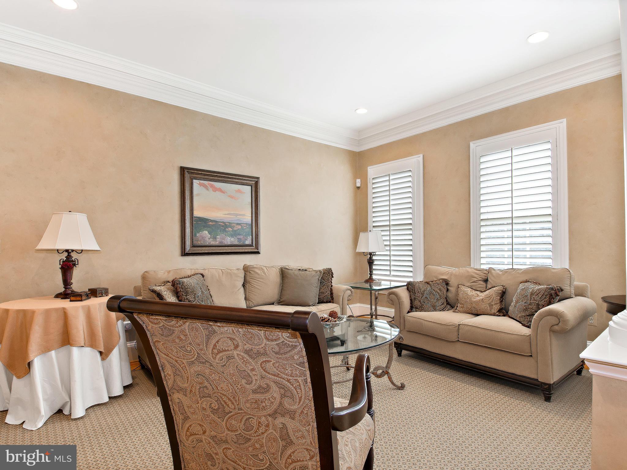 EVANS FARM - Residential