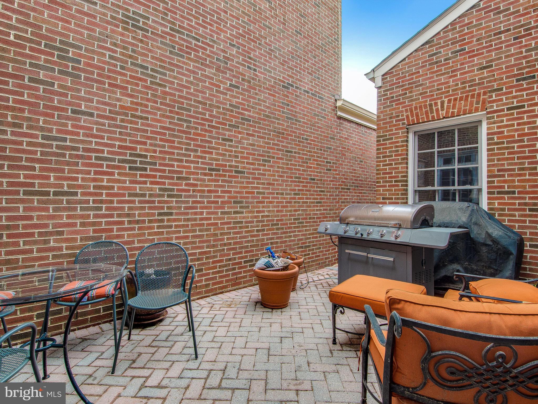 EVANS FARM - Residential