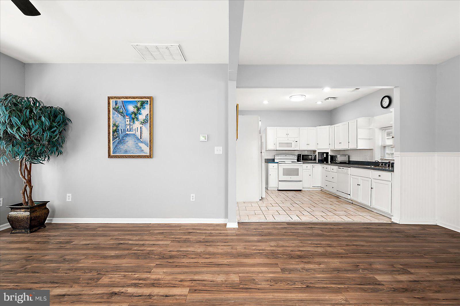 MONTEGO BAY - Residential