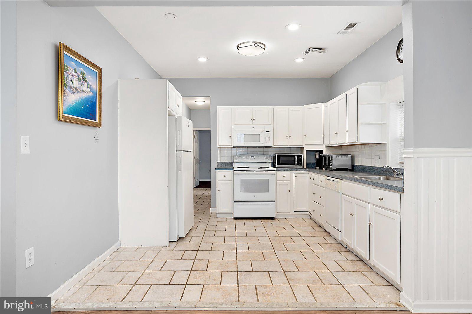 MONTEGO BAY - Residential