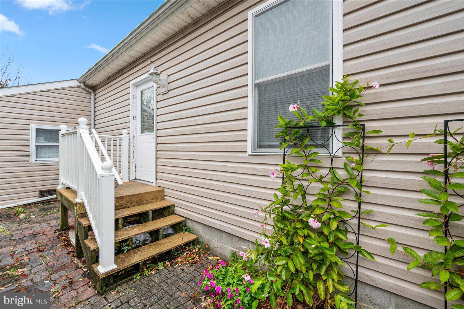 MONTEGO BAY - Residential