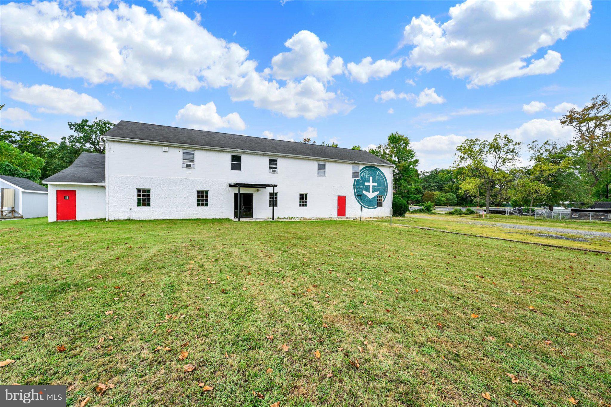 7601 NORTH POINT ROAD