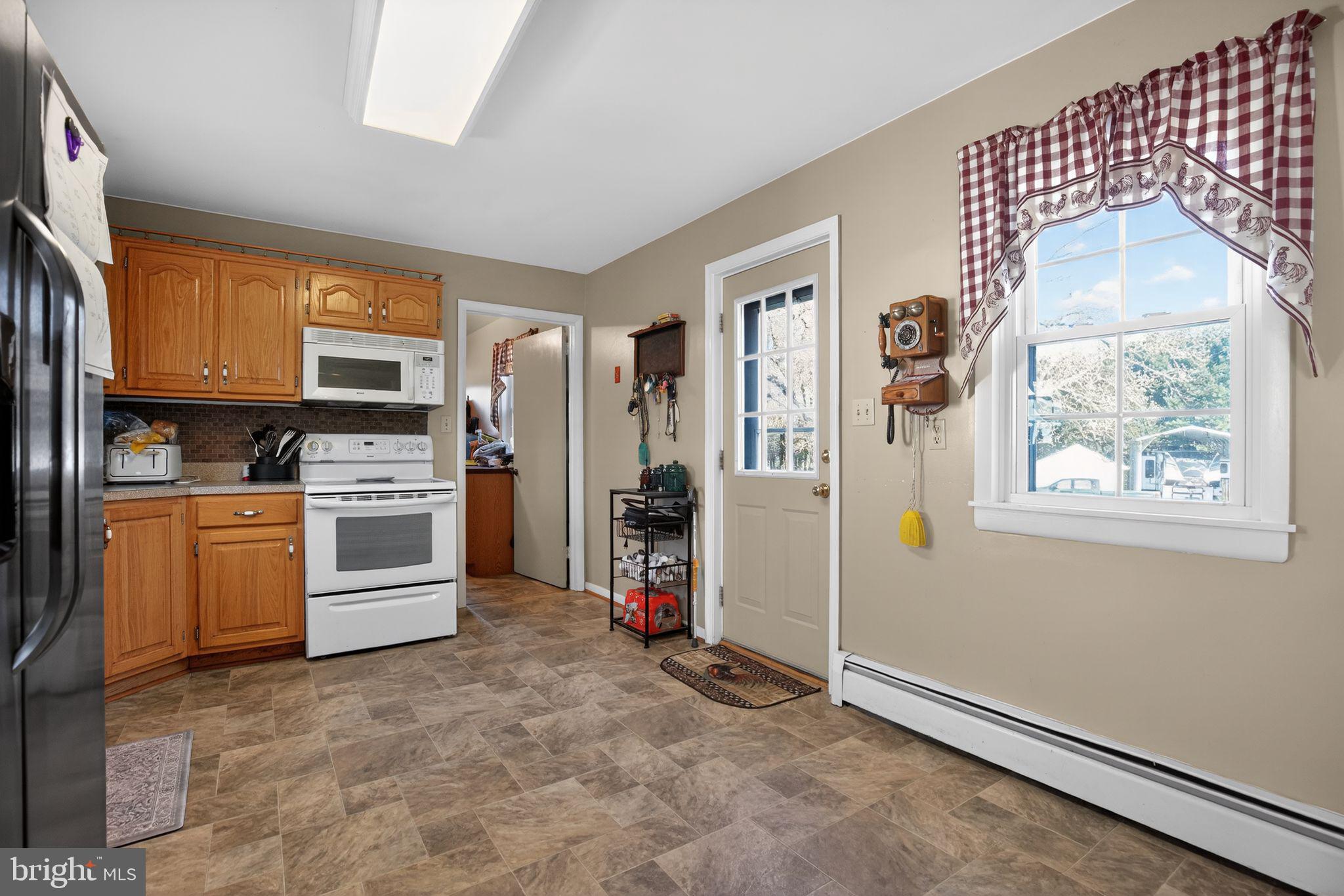 OAKVILLE - Residential