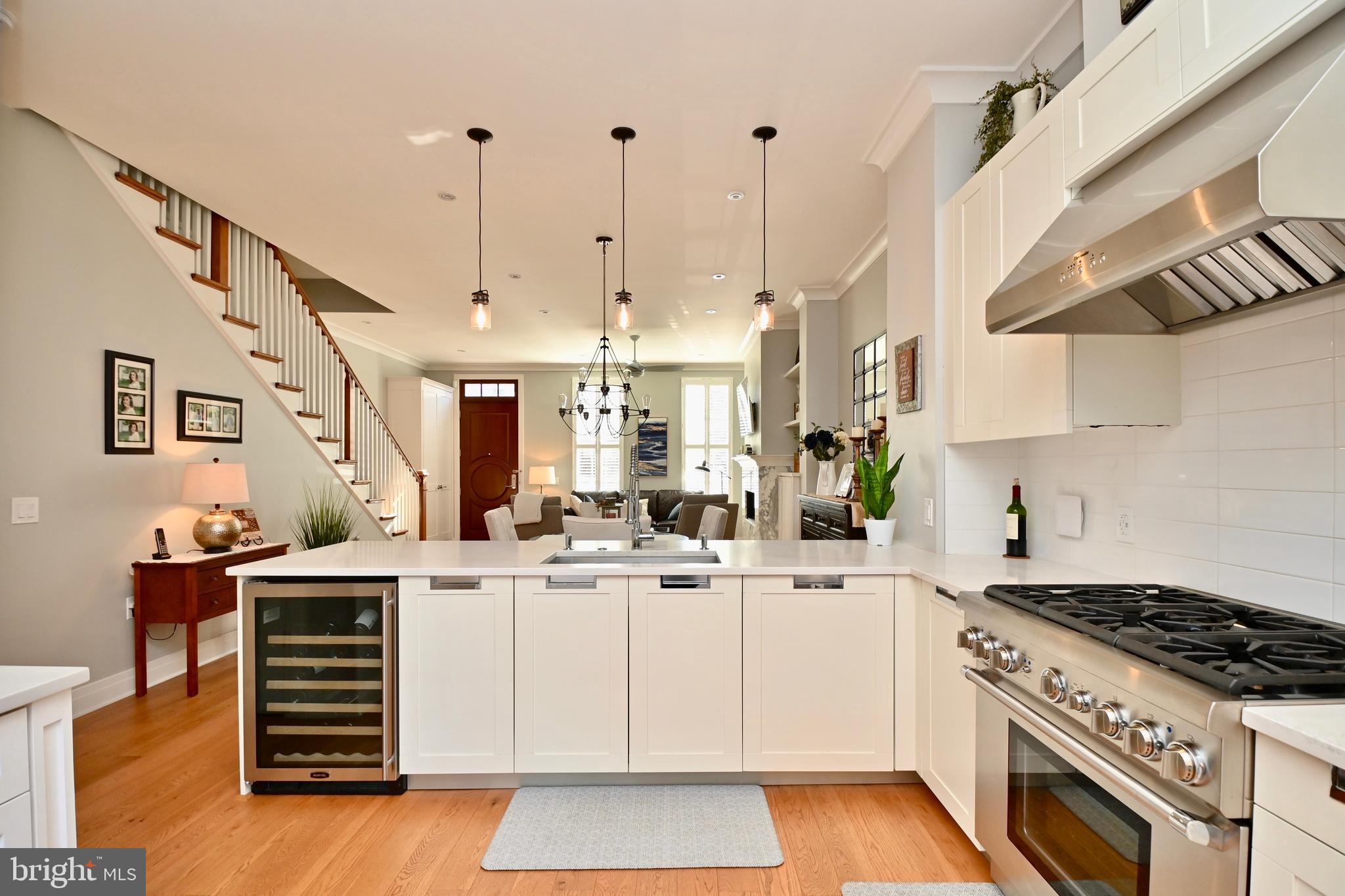 BRIGHTLEAF AND COOPER - Residential